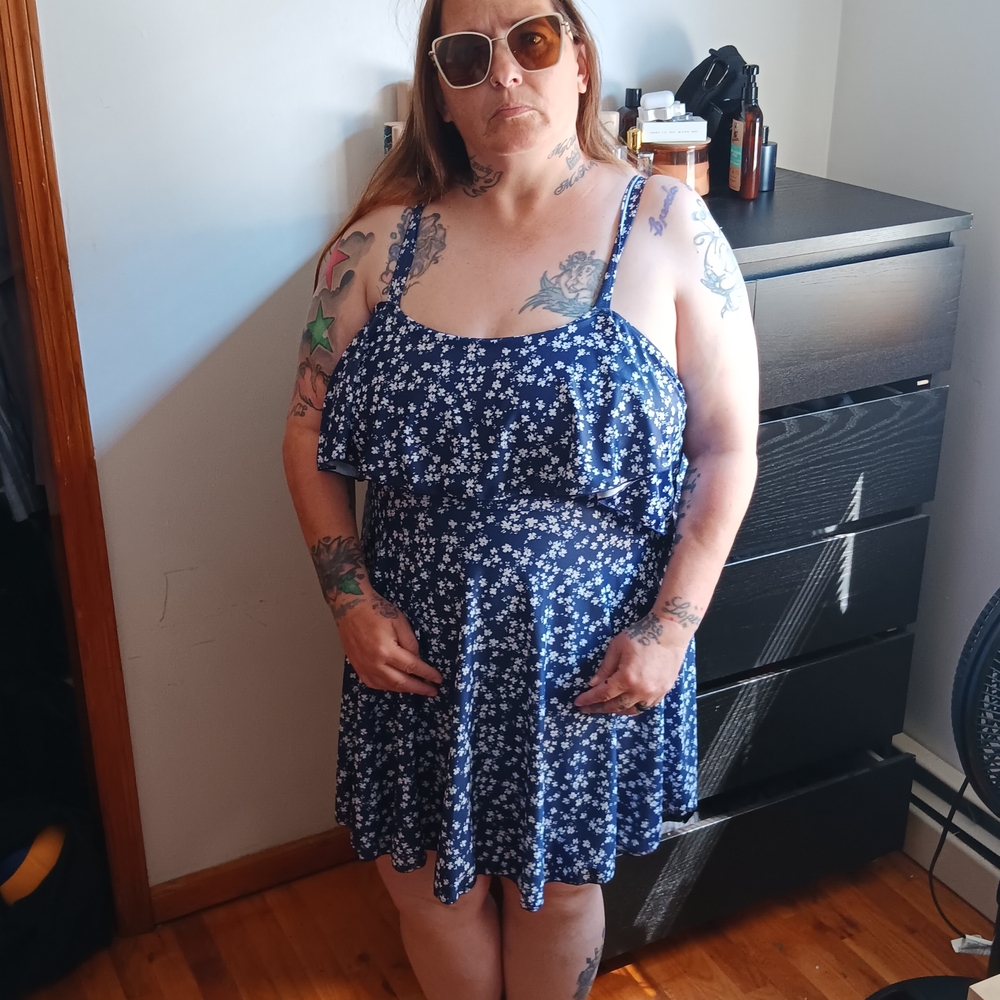 BloomChic Dark Blue Dress with White Floral Pattern NWT